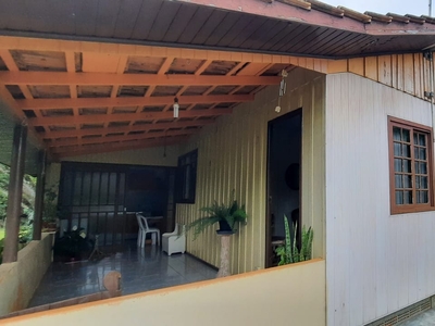 Chácara em Centro, Campo Largo/PR de 100m² 2 quartos à venda por R$ 694.000,00