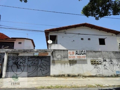 Apartamento com 2 dormitórios para alugar, 60 m² por R$ 750,00/mês - Messejana - Fortaleza