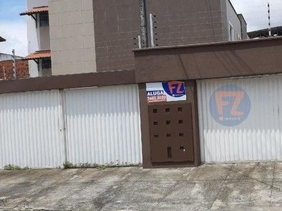 Casa dúplex em condomínio fechado - Vila União