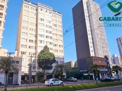 Excelente apartamento na melhor região central de curitiba - edifício angaí