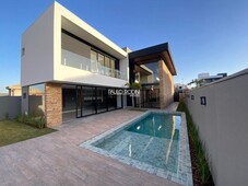 Casa de Condomínio com 4 Quartos e 6 banheiros à Venda, 397 m² por R$ 4.000.000