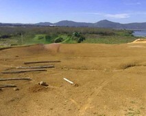 Lindo Terreno Beira de Lagoa em Imaruí-SC