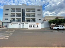 Apartamento com 3 dormitórios para alugar, 110 m² por R$ 2.500,00/mês - Parque dos Buritis