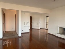 Apartamento à venda em Vila Sônia com 187 m², 3 quartos, 1 suíte, 3 vagas