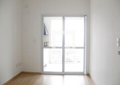 APARTAMENTO no 11º andar com 2 dormitórios e 2 garagens