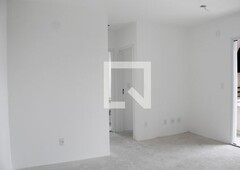 APARTAMENTO no 1º andar com 2 dormitórios e 2 garagens