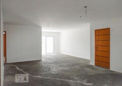 APARTAMENTO no 3º andar com 3 dormitórios