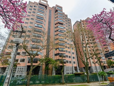 Apartamento em Ahú, Curitiba/PR de 213m² 4 quartos para locação R$ 5.000,00/mes