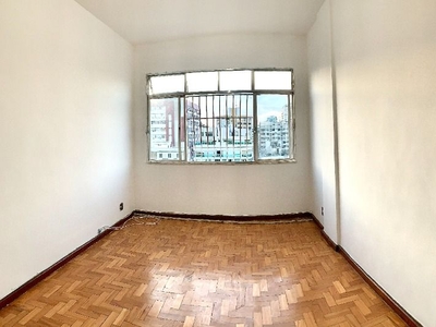 Apartamento em Icaraí, Niterói/RJ de 120m² 3 quartos à venda por R$ 650.000,00 ou para locação R$ 2.700,00/mes