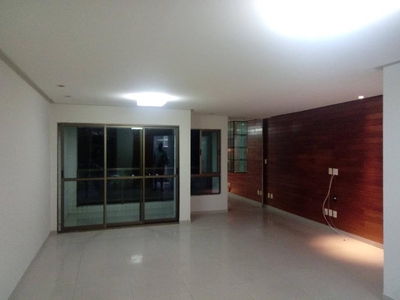 Apartamento em Poço, Recife/PE de 90m² 3 quartos para locação R$ 2.500,00/mes
