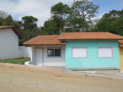 Casa em Chácara Do Remanso Gl Dois, Vargem Grande Paulista/SP de 71m² 3 quartos à venda por R$ 261.000,00
