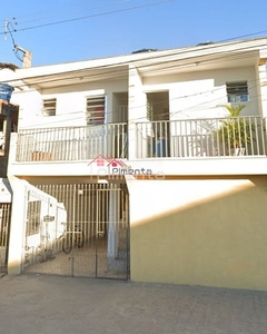 Casa em Jardim Presidente Dutra, Guarulhos/SP de 140m² 8 quartos à venda por R$ 599.000,00