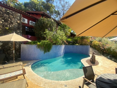 Casa em Palos Verdes, Cotia/SP de 460m² 4 quartos à venda por R$ 2.399.000,00
