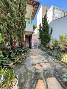 Casa em Paquetá, Belo Horizonte/MG de 360m² 4 quartos para locação R$ 19.000,00/mes