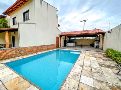 Casa em Sapiranga, Fortaleza/CE de 123m² 3 quartos à venda por R$ 419.000,00