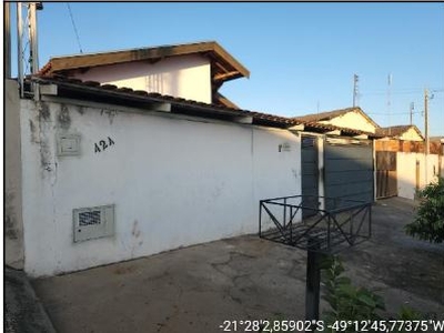Casa em Vila Mariana, Novo Horizonte/SP de 191m² 1 quartos à venda por R$ 90.672,00