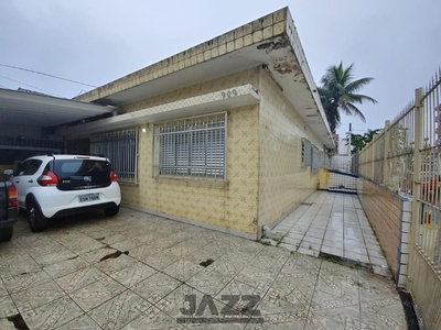 Casa em Vila Tupi, Praia Grande/SP de 81m² 2 quartos à venda por R$ 389.000,00