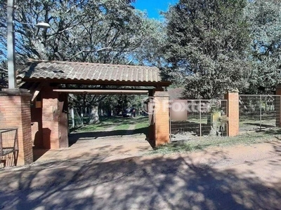 Fazenda / Sítio / Chácara 3 dorms à venda Estrada Luís Pinto de Barcelos, Branquinha - Viamão