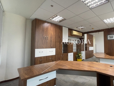 Sala em Jardim Higienópolis, Londrina/PR de 57m² para locação R$ 2.700,00/mes