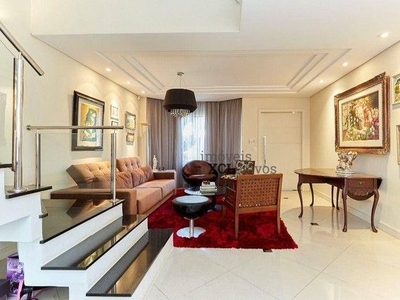 Casa com 4 dormitórios para alugar, 220 m² por R$ 8.000/mês - São Braz - Curitiba/PR