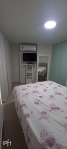 Apartamento à venda em Barra da Tijuca com 76 m², 2 quartos, 1 suíte, 1 vaga