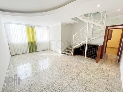 Apartamento à venda em Cruzeiro com 200 m², 3 quartos, 1 suíte, 3 vagas