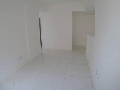 Apartamento à venda em Recreio dos Bandeirantes com 65 m², 2 quartos, 1 vaga
