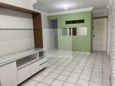 Apartamento com 2 quartos em na Av. Pombal em Manaira