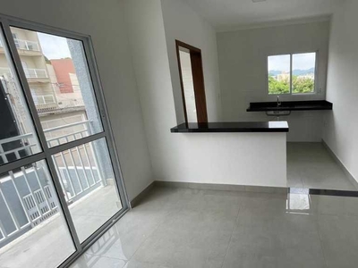 Apartamento com 2 quartos, sendo 1 suíte apenas 2 min do centro.