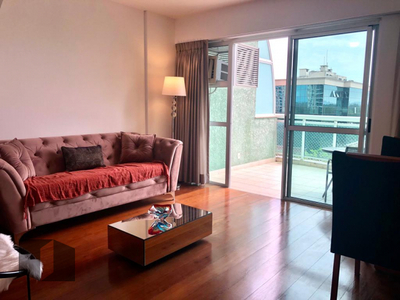 Apartamento em Barra da Tijuca, Rio de Janeiro/RJ de 90m² 2 quartos à venda por R$ 899.000,00
