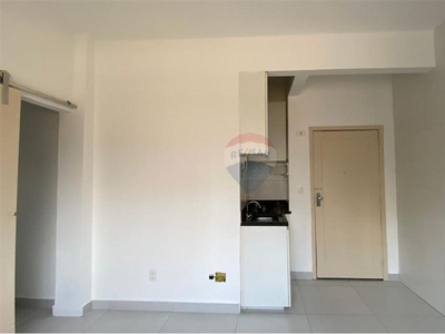 Apartamento em Botafogo, Rio de Janeiro/RJ de 27m² 1 quartos para locação R$ 1.700,00/mes