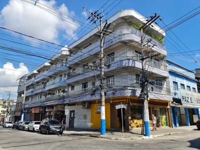 Apartamento em Centro, São João de Meriti/RJ de 60m² 1 quartos para locação R$ 850,00/mes