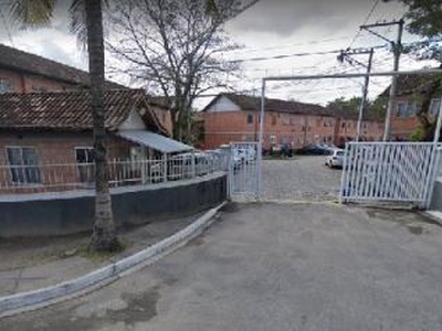 Apartamento em Colubande, São Gonçalo/RJ de 50m² 2 quartos à venda por R$ 125.000,00
