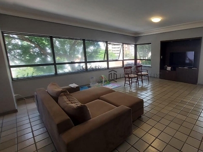 Apartamento em Espinheiro, Recife/PE de 198m² 4 quartos à venda por R$ 894.000,00