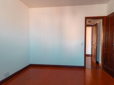 Apartamento em Icaraí, Niterói/RJ de 280m² 4 quartos à venda por R$ 950.000,00 ou para locação R$ 2.000,00/mes