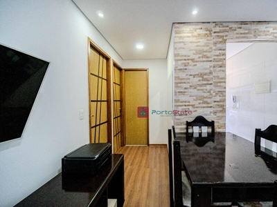Apartamento em Jardim Ísis, Cotia/SP de 47m² 2 quartos à venda por R$ 168.900,00