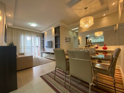 Apartamento em Kobrasol, São José/SC de 75m² 2 quartos à venda por R$ 599.000,00