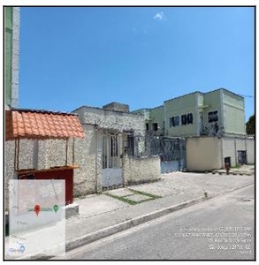 Apartamento em Lagoinha, São Gonçalo/RJ de 50m² 2 quartos à venda por R$ 82.533,00