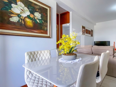 Apartamento em Morada de Laranjeiras, Serra/ES de 62m² 2 quartos à venda por R$ 319.000,00