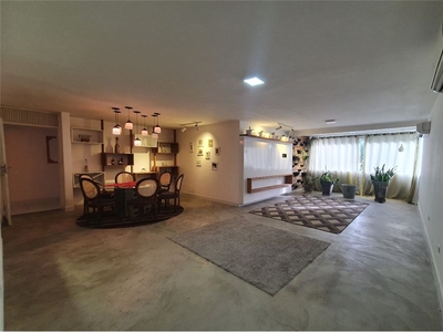 Apartamento em Pina, Recife/PE de 152m² 3 quartos à venda por R$ 449.000,00