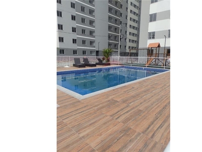 Apartamento em São Pedro, Juiz de Fora/MG de 71m² 2 quartos para locação R$ 700,00/mes