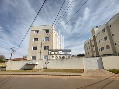 Apartamento em Uvaranas, Ponta Grossa/PR de 52m² 2 quartos para locação R$ 900,00/mes