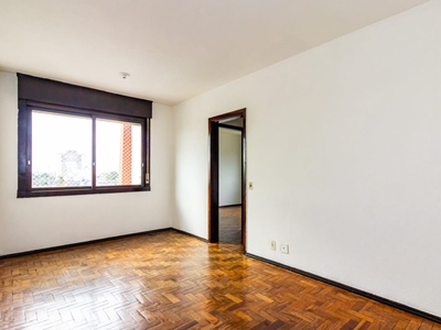 Apartamento em Vila Ipiranga, Porto Alegre/RS de 35m² 2 quartos para locação R$ 1.200,00/mes