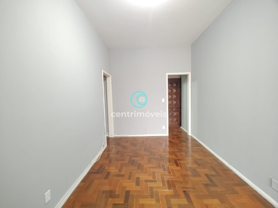 Apartamento em Vila Isabel, Rio de Janeiro/RJ de 65m² 2 quartos para locação R$ 2.000,00/mes