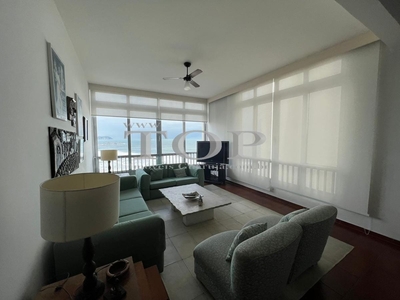Apartamento em Vila Maia, Guarujá/SP de 202m² 5 quartos à venda por R$ 948.000,00