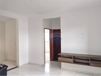 Apartamento em Vila Pomar, Mogi das Cruzes/SP de 50m² 2 quartos para locação R$ 1.000,00/mes
