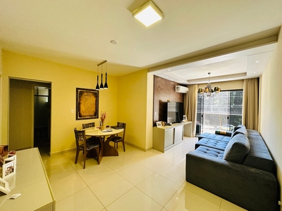 Apartamento em Zona 04, Maringá/PR de 94m² 3 quartos à venda por R$ 419.000,00