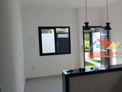 Casa em Balneário dos Golfinhos, Caraguatatuba/SP de 69m² 2 quartos à venda por R$ 319.000,00