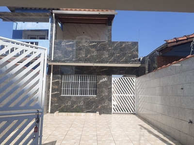 Casa em Boqueirão, Praia Grande/SP de 135m² 3 quartos à venda por R$ 379.000,00