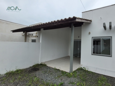 Casa em Brandalize, Itapoá/SC de 63m² 2 quartos à venda por R$ 189.000,00